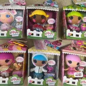 Lalaloopsy dolls